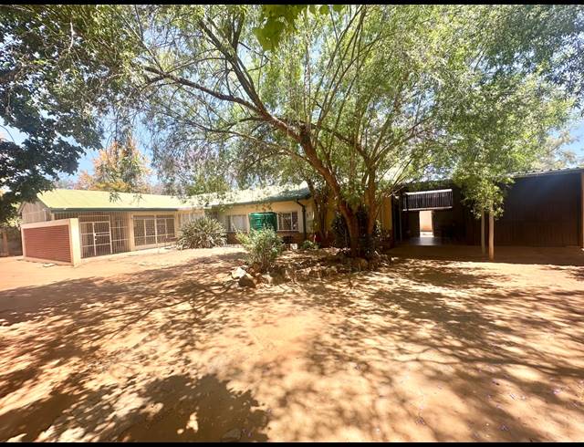 4 BEDROOM HOUSE FOR SALE IN POLOKWANE CENTRAL